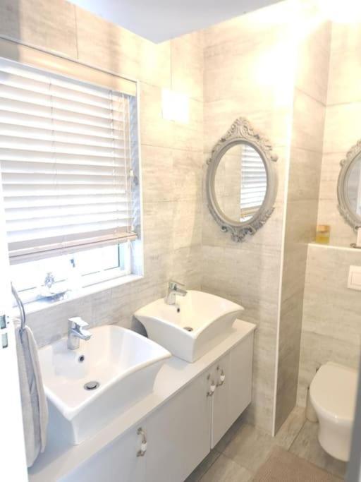 Cape Town, Sea Point, Beautiful 2 Bedroom Apartment @Tucked Away Exterior foto